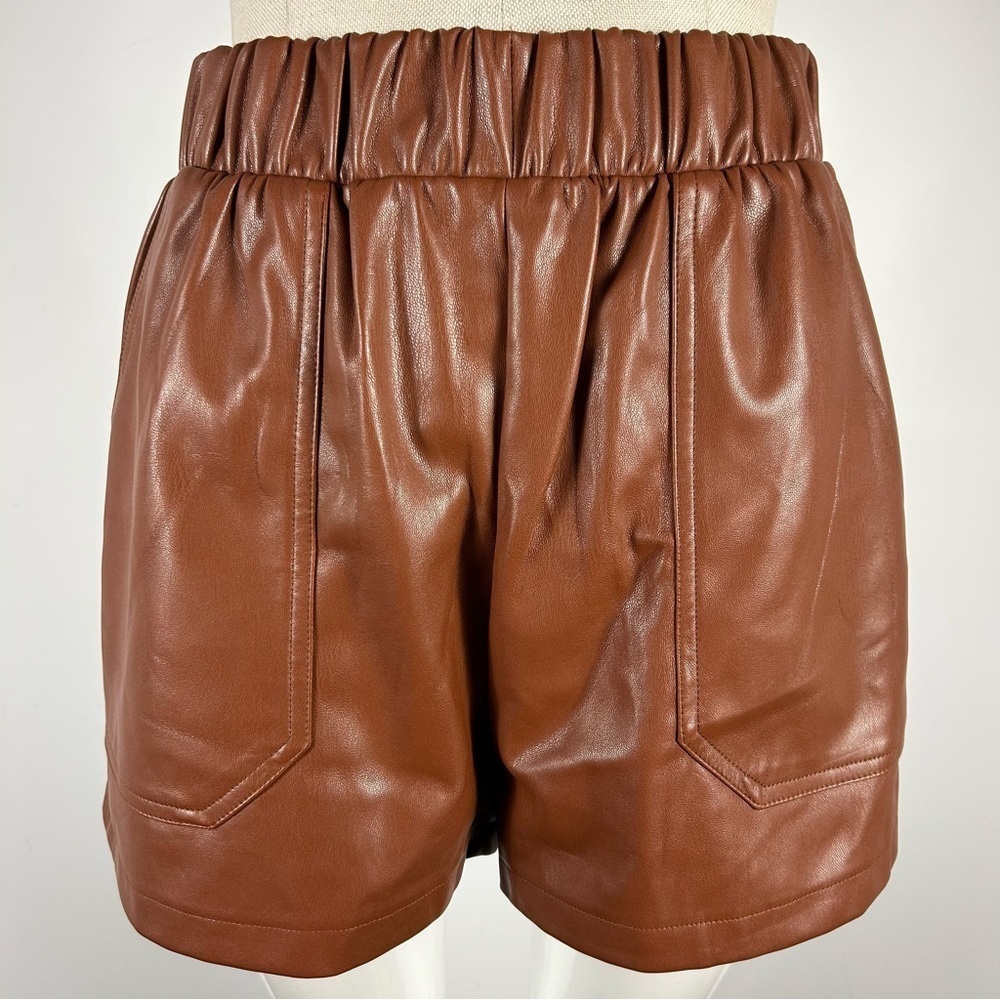 BB Dakota Vegan Leather Shorts M
